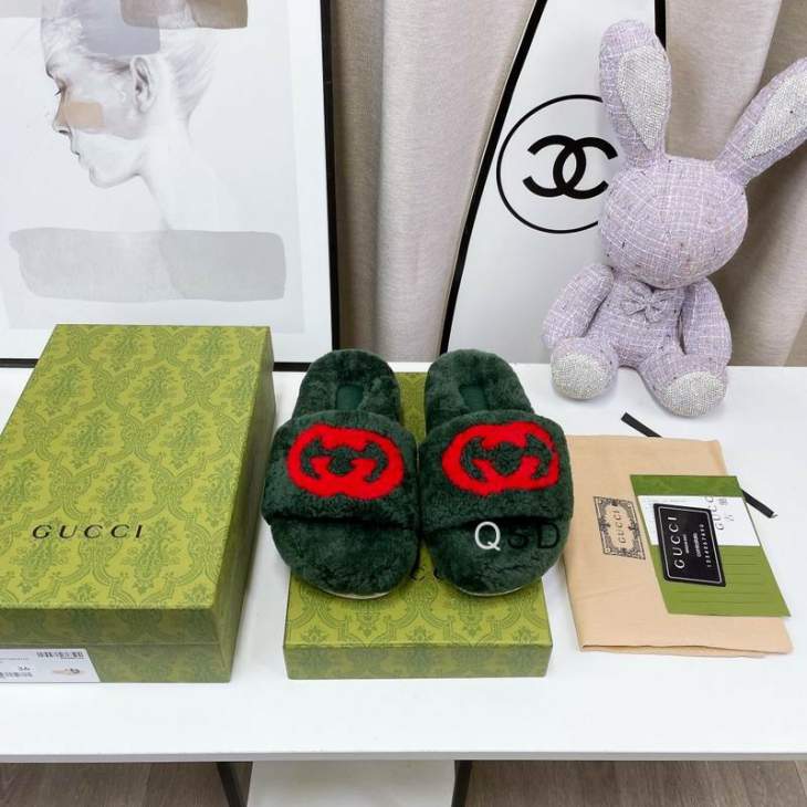 Picture of Gucci Slippers _SKUGuccisz35-40SD01421926